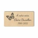 Plaque funéraire gravée papillon