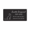 Plaque funéraire gravée chat