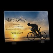 Plaque funéraire pour passionné du cyclisme