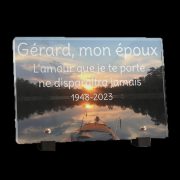 Plaque funéraire pêcheur