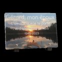 Plaque funéraire pêcheur